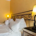 Iv Jahreszeiten Hotel
