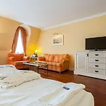 Iv Jahreszeiten Hotel Ostseebad Kühlungsborn