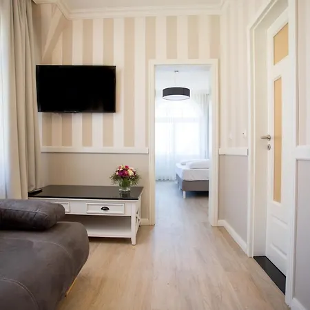 Iv Jahreszeiten Hotel Ostseebad Kühlungsborn