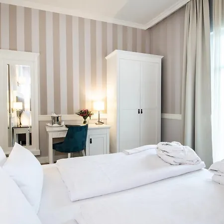 Iv Jahreszeiten Hotell Ostseebad Kühlungsborn