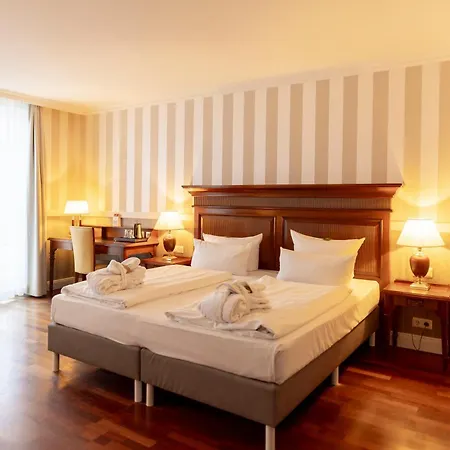 Hotel Vier Jahreszeiten 4*