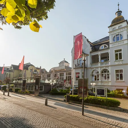 Iv Jahreszeiten Hotel 4*