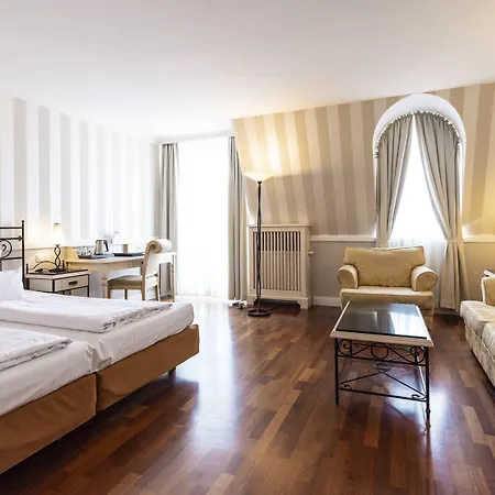 Hotell Iv Jahreszeiten Ostseebad Kühlungsborn