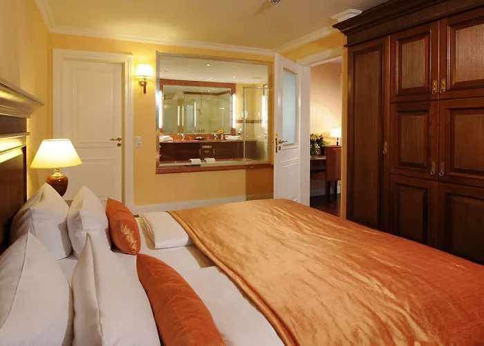 Vier Jahreszeiten 4*